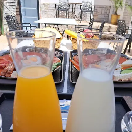 فندق مبيت وإفطار Era كساميل