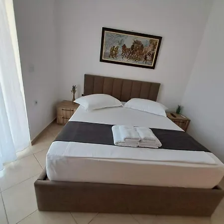 Alojamento de Acomodação e Pequeno-almoço Era 3*